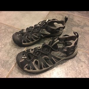 Excellent Condition Keens!